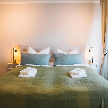 Apartment Rr - New - Beautiful 80qm - Lift - Wifi