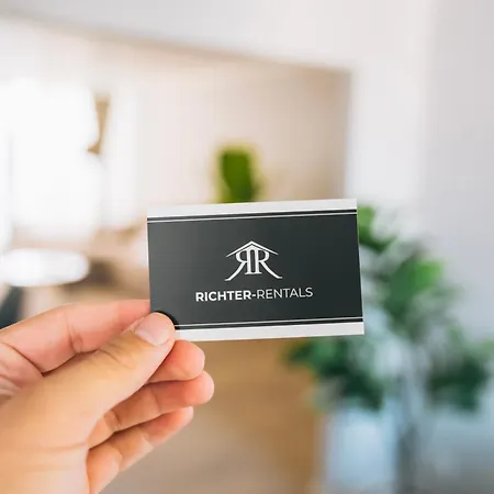 Rr - Beautiful 80qm - Lift - Wifi דירה