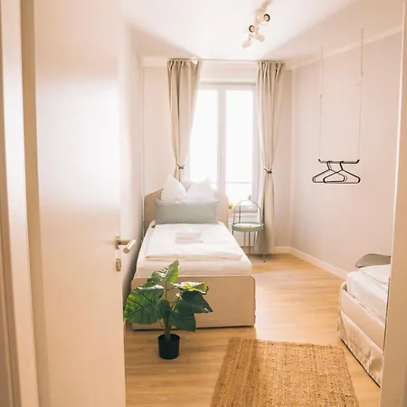 דירה Rr - Beautiful 80qm - Lift - Wifi Krollwitz