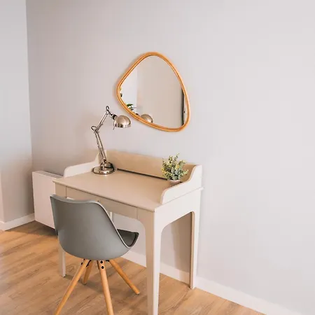 Apartment Rr - New - Beautiful 80qm - Lift - Wifi Krollwitz
