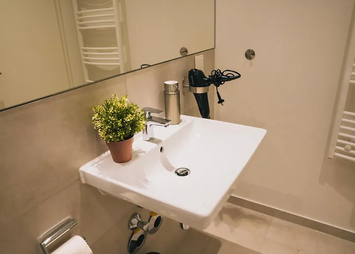 Rr - New - Beautiful 80qm - Lift - Wifi Krollwitz