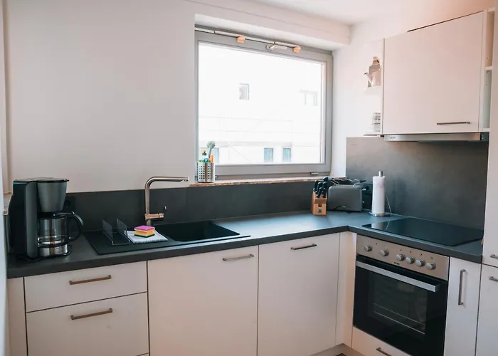 Rr - Beautiful 80qm - Lift - Wifi * Krollwitz