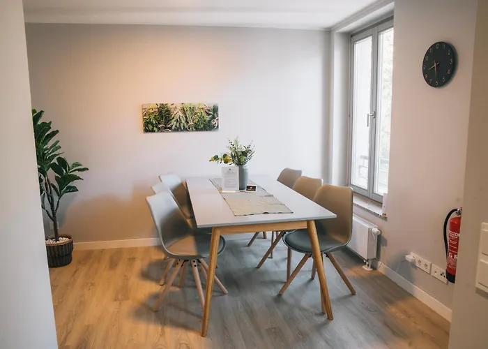 Rr - New - Beautiful 80qm - Lift - Wifi Apartment *